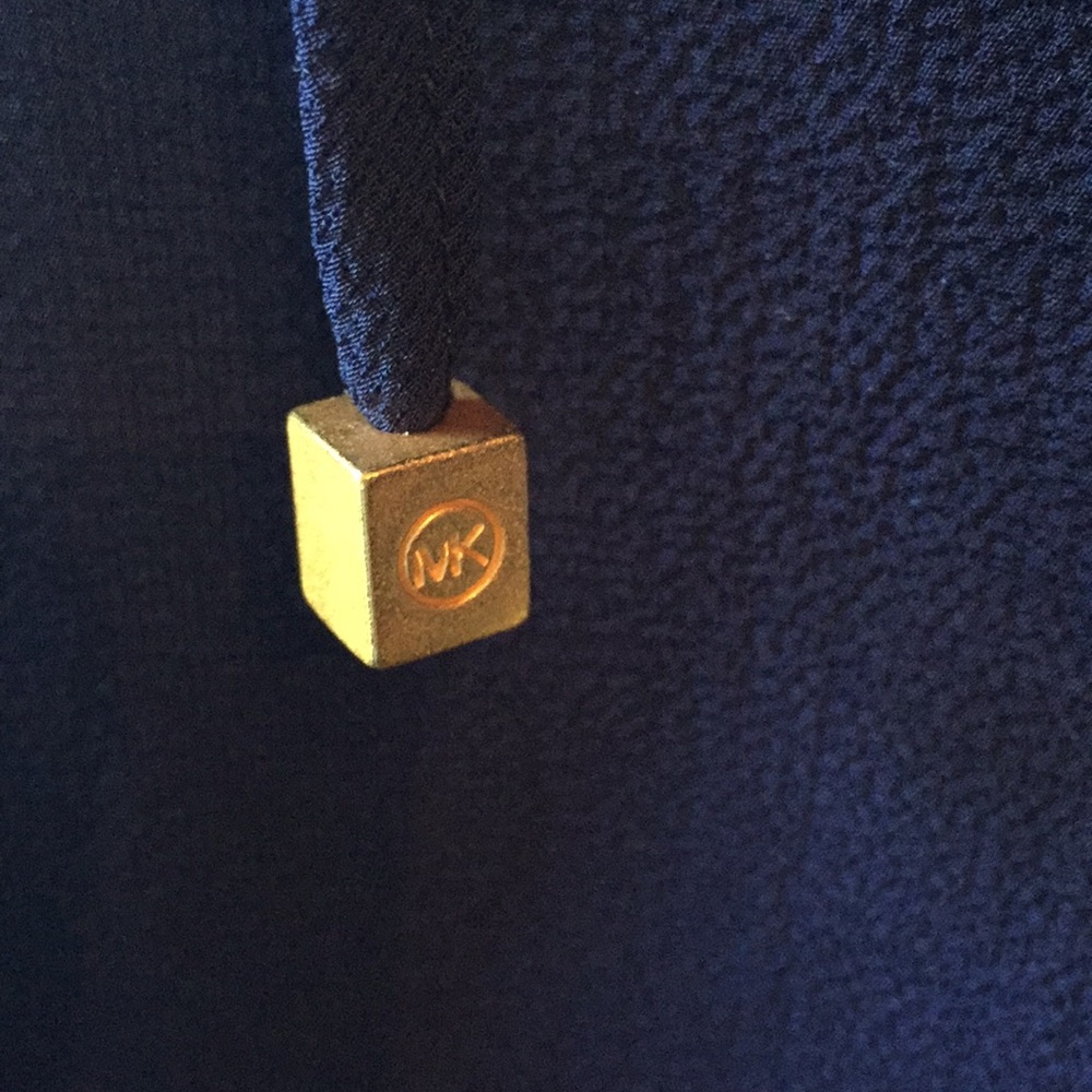Michael kors top - Picture 2 of 4